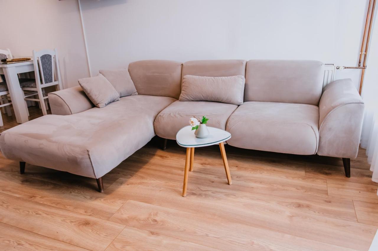 Studio Apartment Dzungla Ντόμποϊ Εξωτερικό φωτογραφία